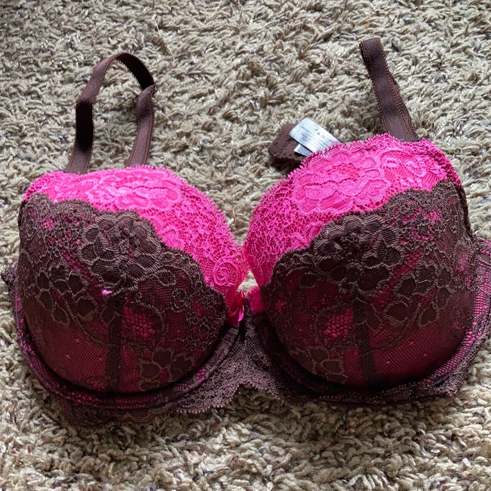 Victoria secret bra 34D